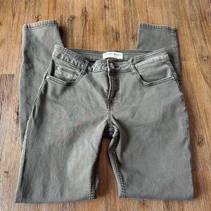 Brody Jeans women’s green skinny “push up” jeans size 26